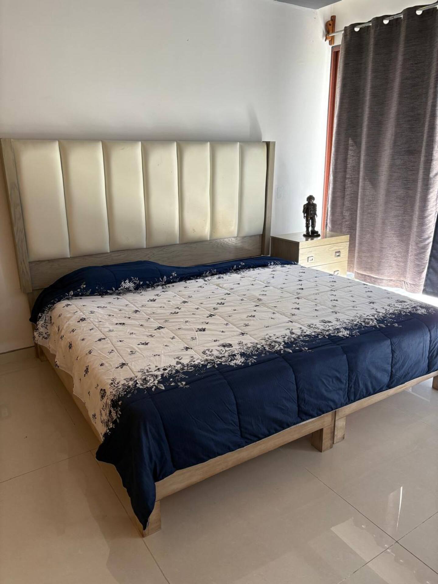 Recámara con cama king